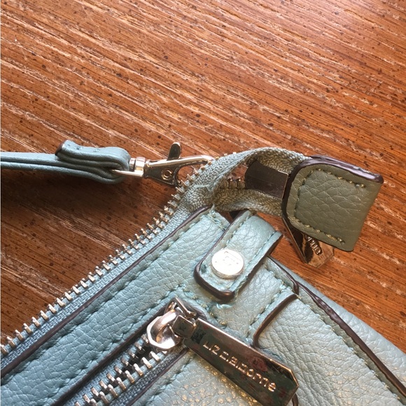 Liz Claiborne Purse - Picture 9 of 10